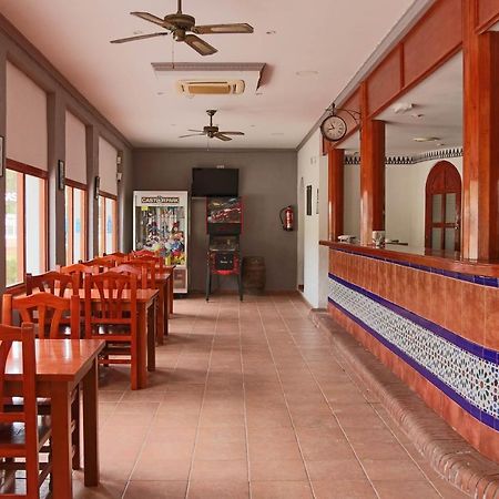 Hotel Comarruga Platja מראה חיצוני תמונה