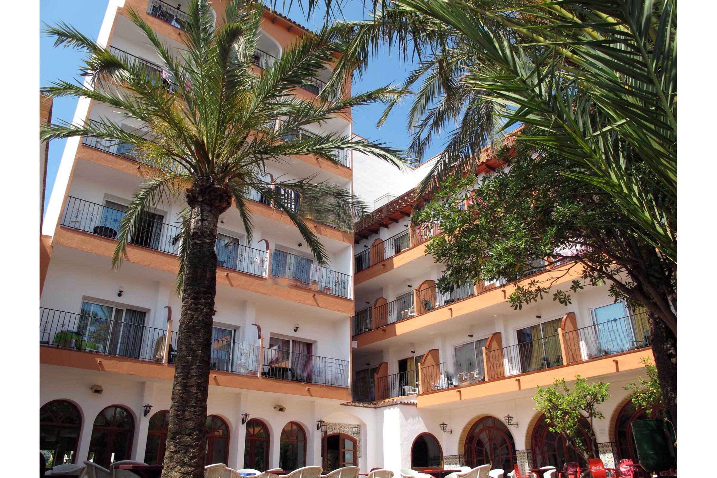 Hotel Comarruga Platja מראה חיצוני תמונה