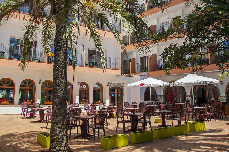 Hotel Comarruga Platja מראה חיצוני תמונה