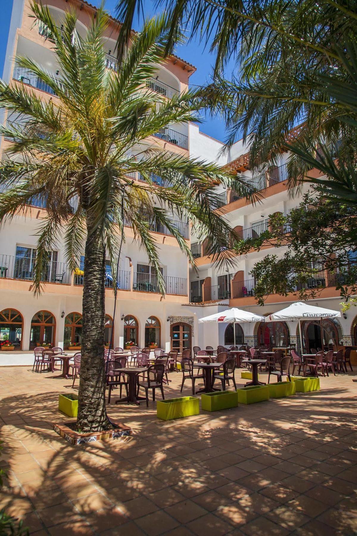 Hotel Comarruga Platja מראה חיצוני תמונה